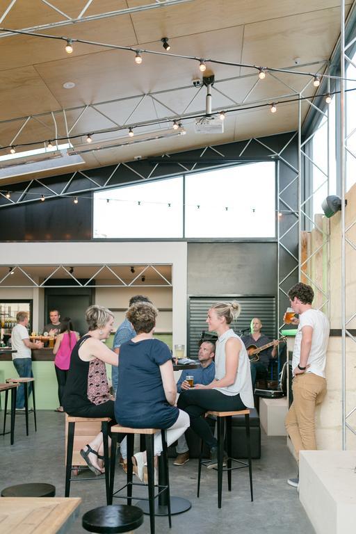 The Cally Hotel Warrnambool Bagian luar foto
