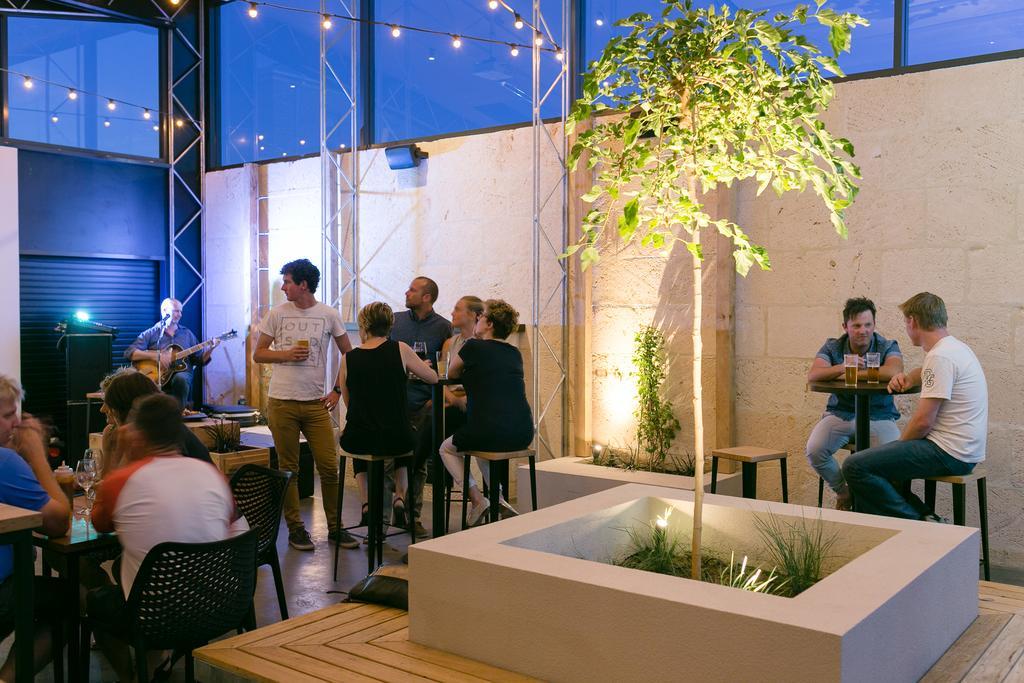 The Cally Hotel Warrnambool Bagian luar foto