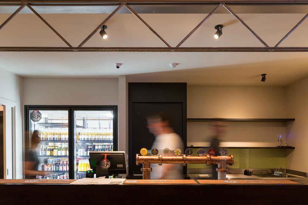 The Cally Hotel Warrnambool Bagian luar foto