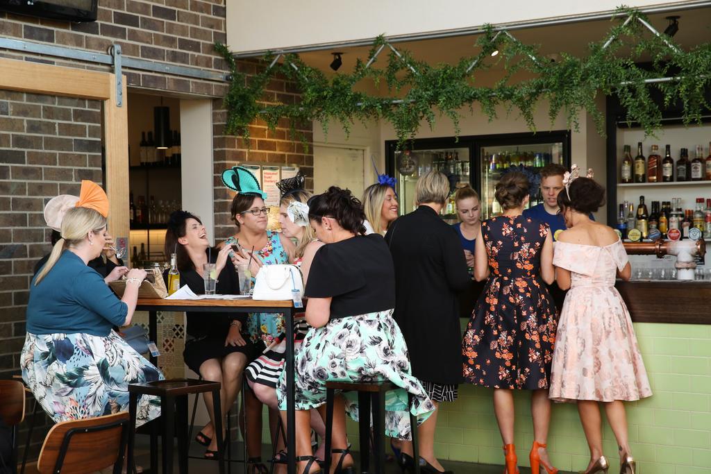The Cally Hotel Warrnambool Bagian luar foto